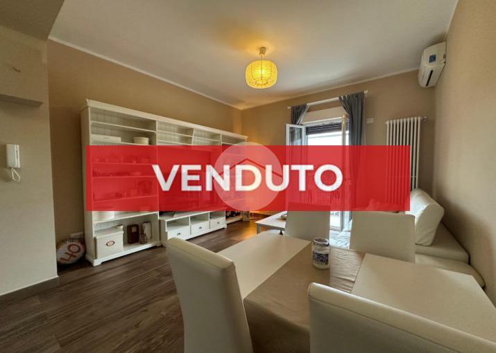 3غرفة شقة في Rome, Italy رقم 30900