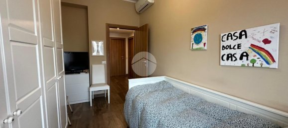 3غرفة شقة في Rome, Italy رقم 30900 21