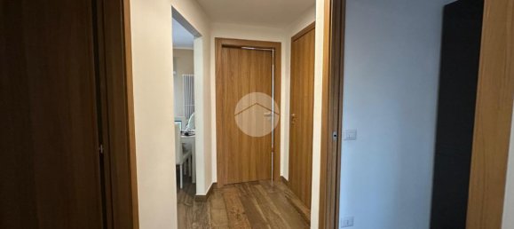 3غرفة شقة في Rome, Italy رقم 30900 10