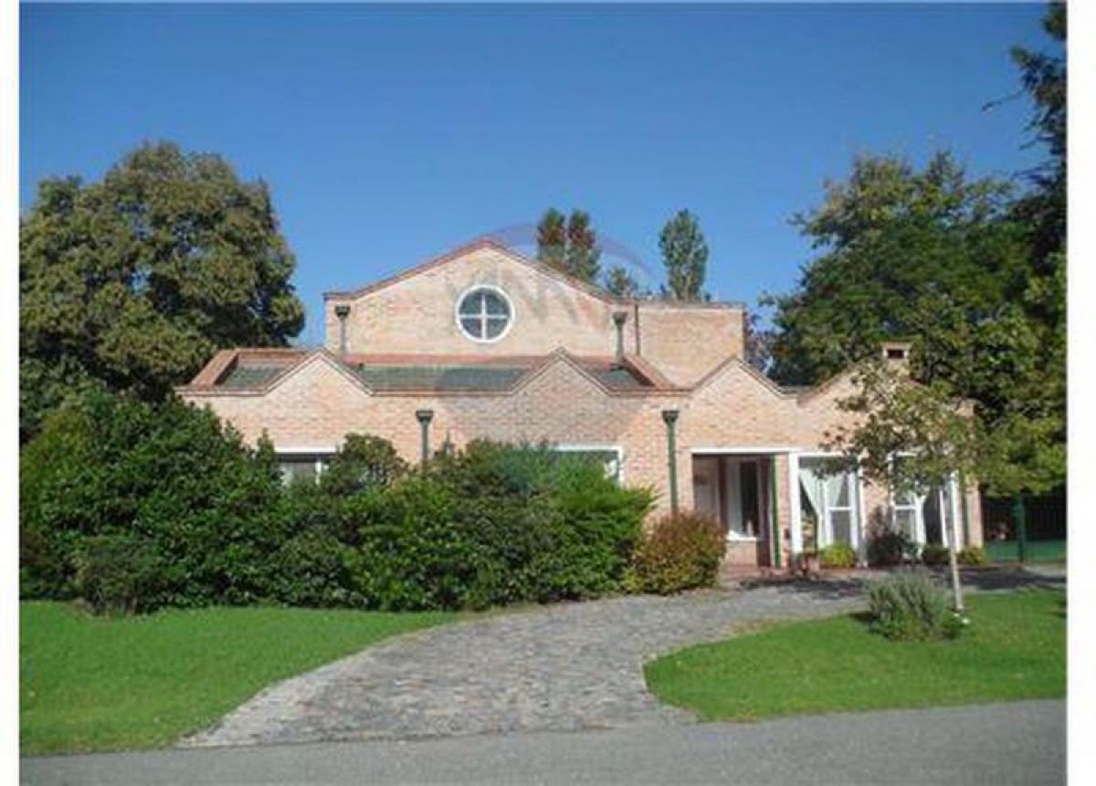 3 bedrooms House in Escobar, Argentina No. 59148