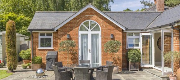 3 bedrooms Bungalow in Little Berkhamsted, United Kingdom No. 6541 17