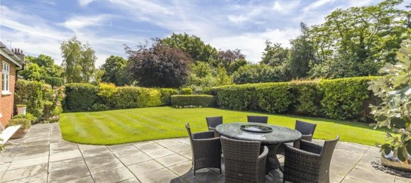 3 bedrooms Bungalow in Little Berkhamsted, United Kingdom No. 6541 2