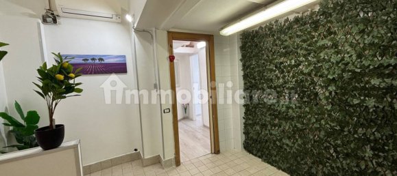 2 rooms Office in Milan, Italy No. 250933 5