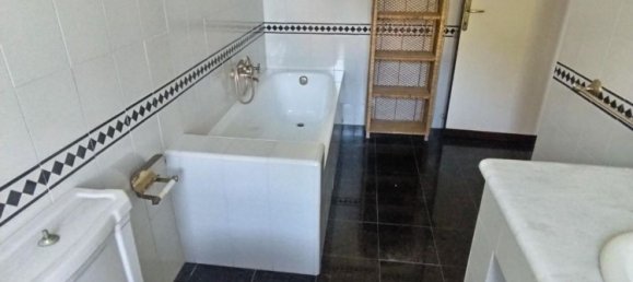 6 bedrooms Villa in Montignoso, Italy No. 313988 33