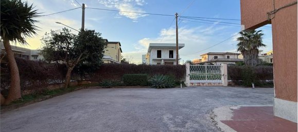 5 bedrooms Apartment in Syracuse, Italy No. 249870 4