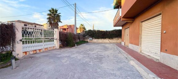 5 bedrooms Apartment in Syracuse, Italy No. 249870 5