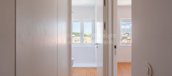 1 bedroom Apartment in Lisbon, Portugal No. 210988 10