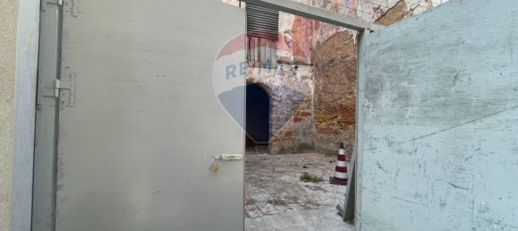 3-salle Appartement à Bagheria, Italy No. 307278 15