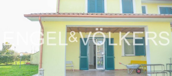 3 bedrooms Apartment in Grotte di Castro, Italy No. 109340 4