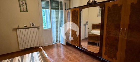 3 chambres Appartement à Reggio Emilia, Italy No. 330639 17