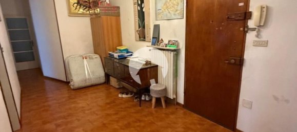 3 chambres Appartement à Reggio Emilia, Italy No. 330639 7