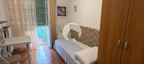 3 chambres Appartement à Reggio Emilia, Italy No. 330639 11