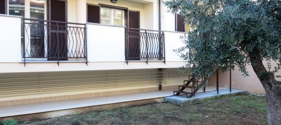 6-salle Appartement à Fondi, Italy No. 29160 17