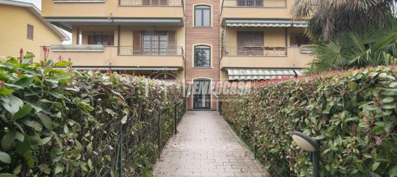 2-salle Appartement à Pozzo d'Adda, Italy No. 231009 14