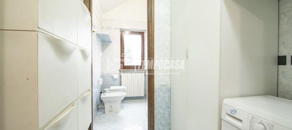 2-salle Appartement à Pozzo d'Adda, Italy No. 231009 9