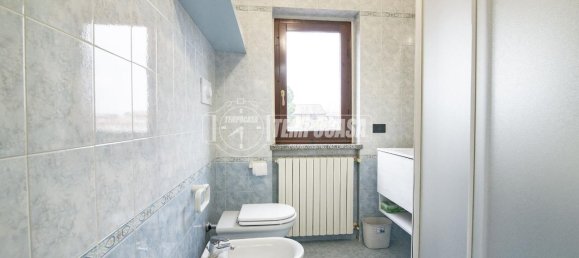 2-salle Appartement à Pozzo d'Adda, Italy No. 231009 8
