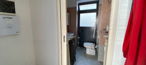 Коммерческая недвижимость 80м² в Виджевано, Италия № 84170 7