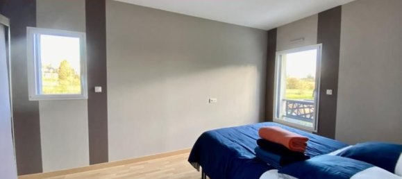 4 bedrooms House in Saint-Uniac, France No. 273211 9