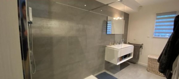 4 bedrooms House in Saint-Uniac, France No. 273211 7