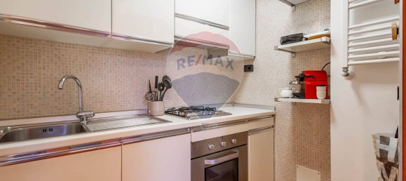 Dúplex de 3 dormitorios en Bari, Italy No. 381731 12