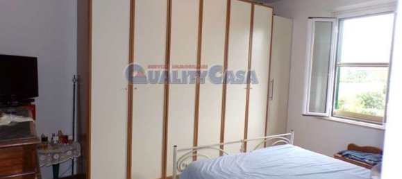 3 bedrooms House in Jesi, Italy No. 312702 12