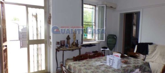 3 bedrooms House in Jesi, Italy No. 312702 5