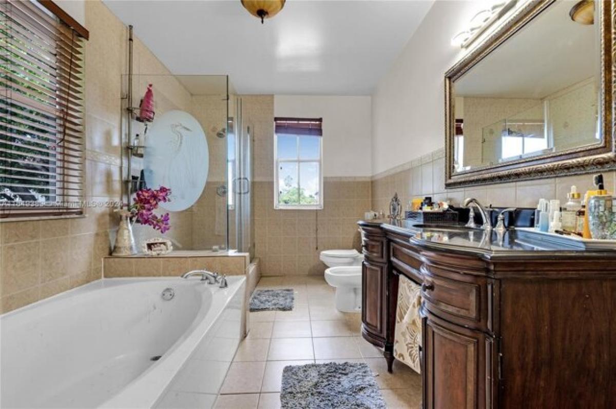 4 Schlafzimmer Haus in Miami, USA, Nr. 238186