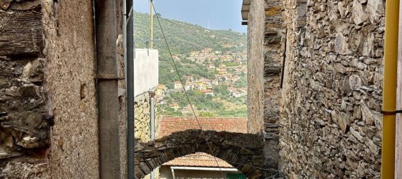 3غرفة منزل ذو طابقين في Dolcedo, Italy رقم 81589 11