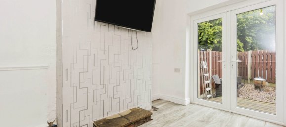  House in Ashton-under-Lyne, United Kingdom No. 2701 6