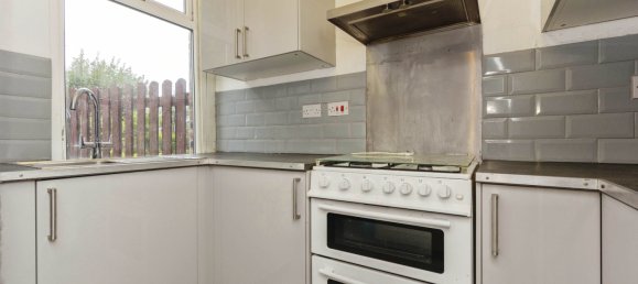  House in Ashton-under-Lyne, United Kingdom No. 2701 2