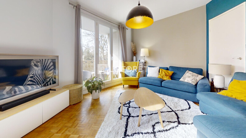 1 bedroom Apartment in Viroflay, France No. 129898