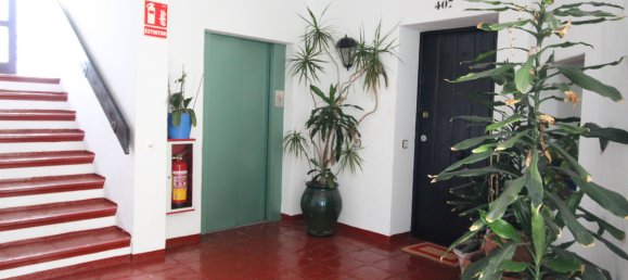 Apartamento de 2 dormitorios en Marbella, Spain No. 42962 11