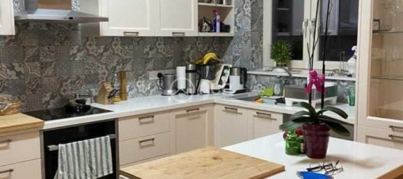 4 bedrooms Commercial property in Germasogeia, Cyprus No. 19527 3