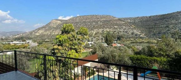 4 bedrooms Commercial property in Germasogeia, Cyprus No. 19527 4