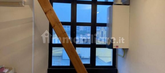 3 rooms Office in Bari, Italy No. 110598 10