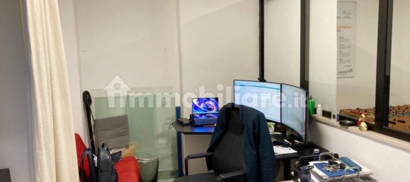 3 rooms Office in Bari, Italy No. 110598 5