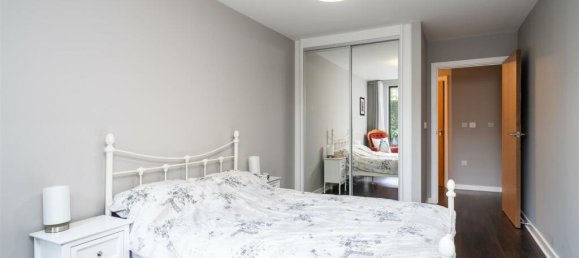 1 bedroom Apartment in London, United Kingdom No. 9050 4