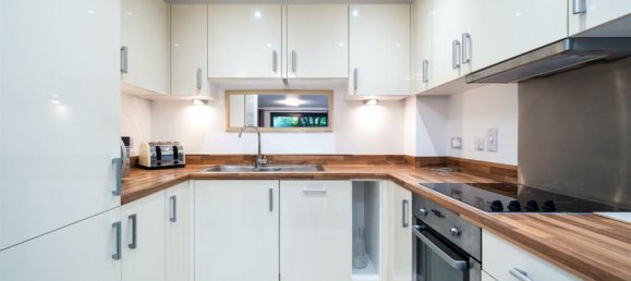 1 bedroom Apartment in London, United Kingdom No. 9050 3