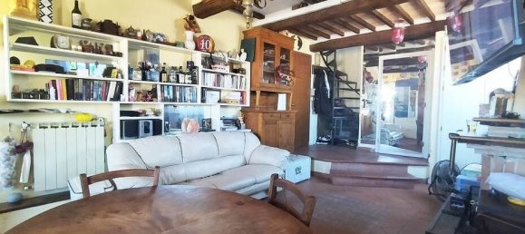 1 bedroom Apartment in San Quirico d'Orcia, Italy No. 329020 3