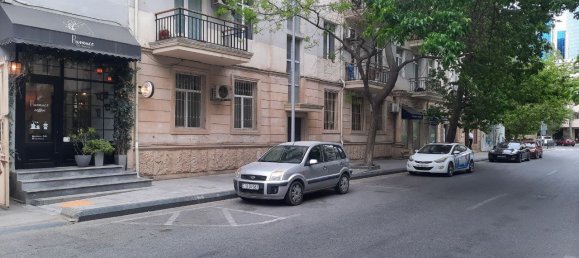 Imóvel comercial em Nasimi, Azerbaijan 130 m² N.º 1108 20