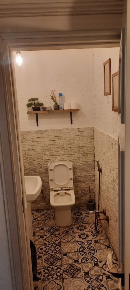 Imóvel comercial em Nasimi, Azerbaijan 130 m² N.º 1108