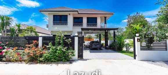 4 bedrooms House in Hua Hin, Thailand No. 27475 2