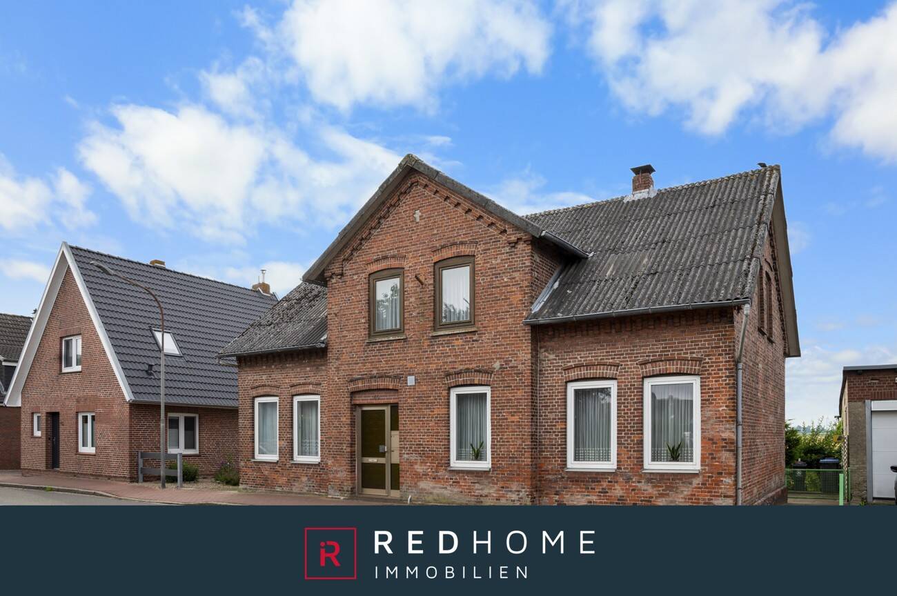 5 bedrooms Townhouse in Steinburg, Germany No. 253539