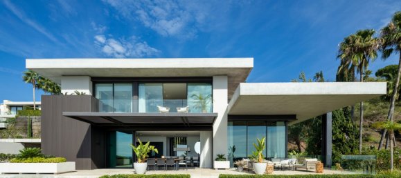 6 bedrooms Villa in La Quinta, Spain No. 145657 24