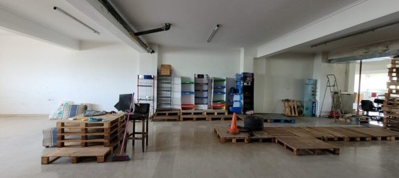 Коммерческая недвижимость 385м² в Салоники, Центральная Македония, Македония и Фракия, Греция № 92803 7