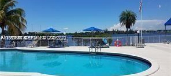 2 bedrooms Commercial property for sale in Miami, Miami-Dade, Florida, USA № 615714 4