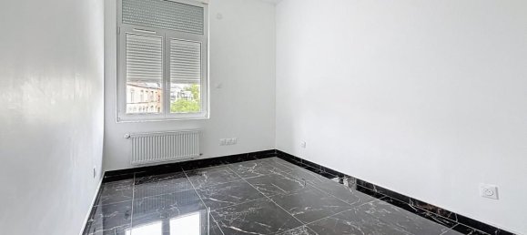 108m² Building in Nord, France No. 281392 6