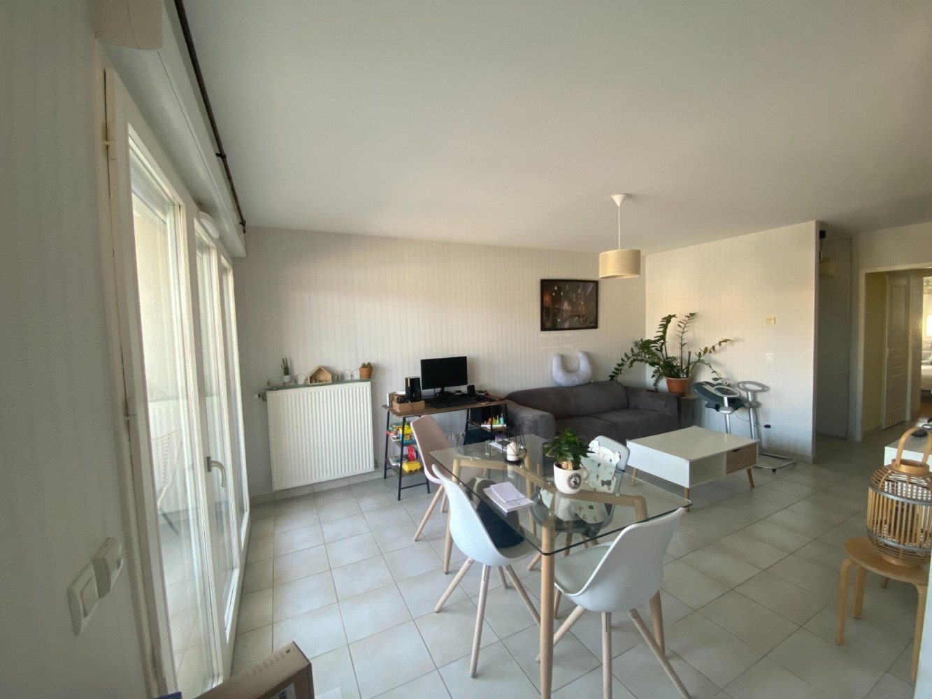 Apartamento de 2 dormitorios en Romans-sur-Isere, France No. 193273