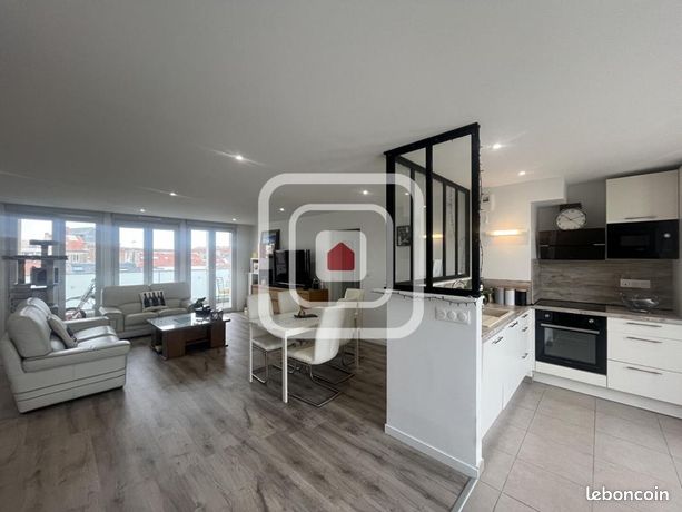 Квартира с 2 спальнями в Реймс, Франция № 309618