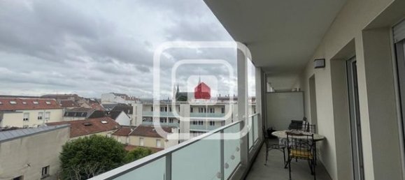 Квартира с 2 спальнями в Реймс, Франция № 309618 7